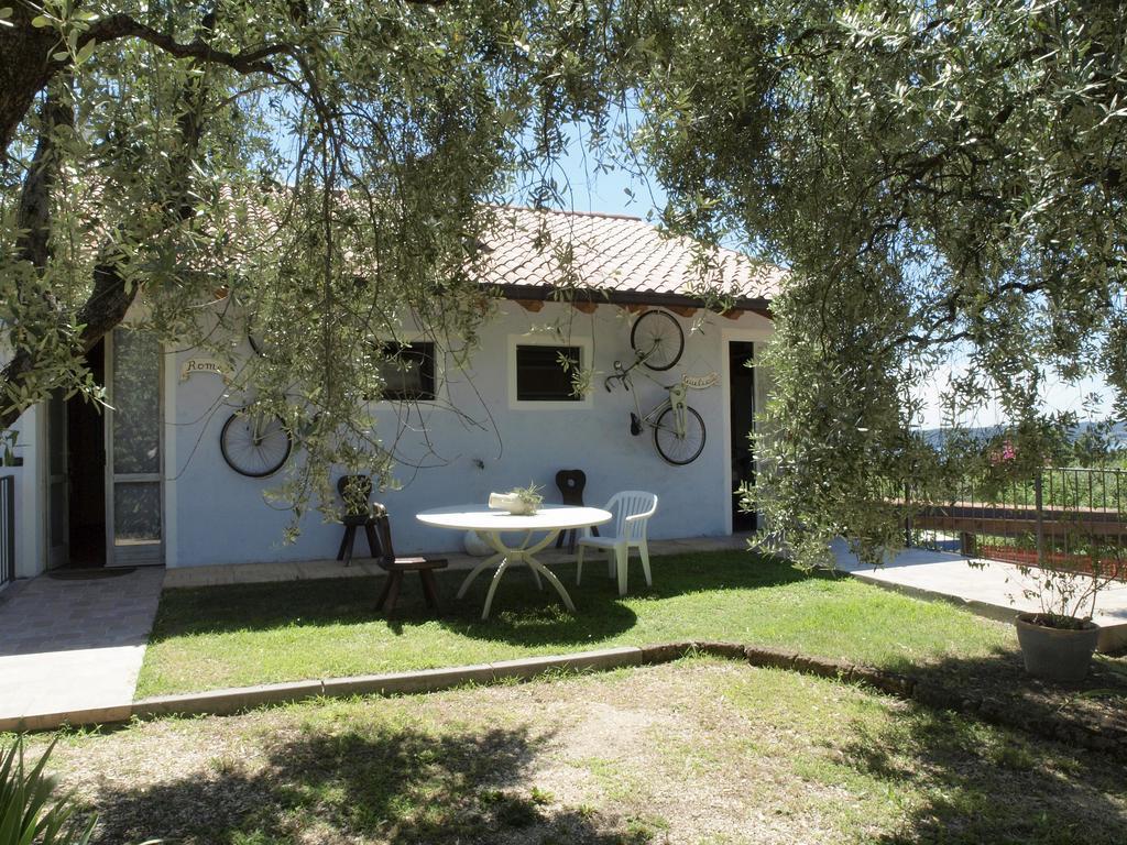 Agriturismo 30 Moniga del Garda Exterior foto